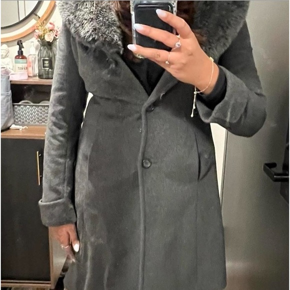 Ralph Lauren beautiful coat - Picture 2 of 5
